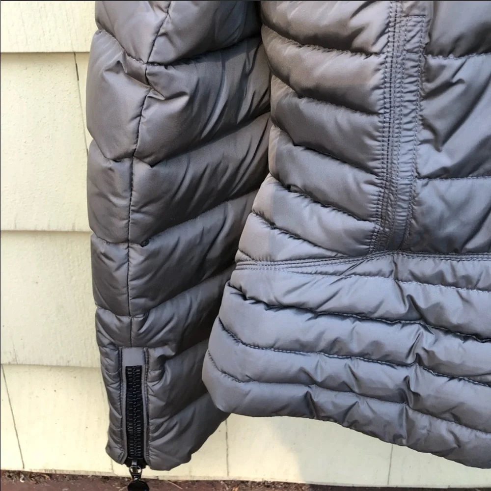 Moncler Jacket with Shearling Collar - Picture 6 of 7